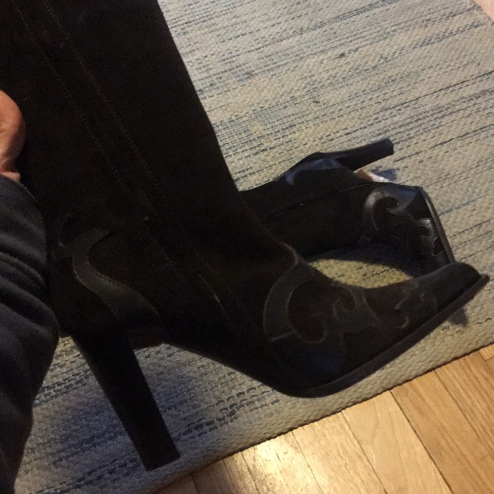 Size 37 suede and leader detailing knee high boots
